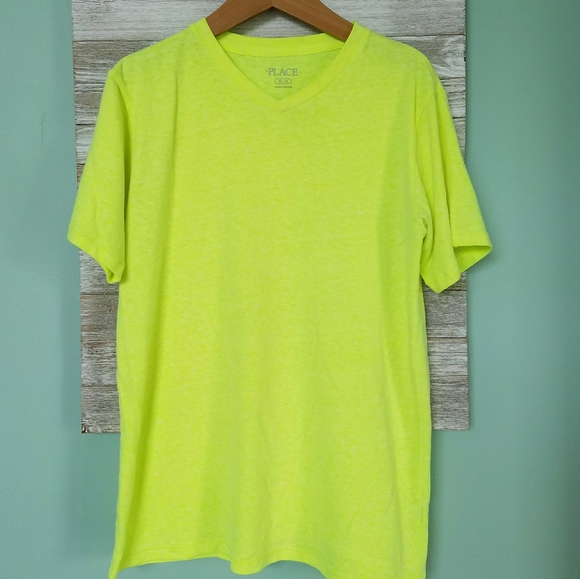 PLACE Highlighter Yellow Soft V-neck Tee